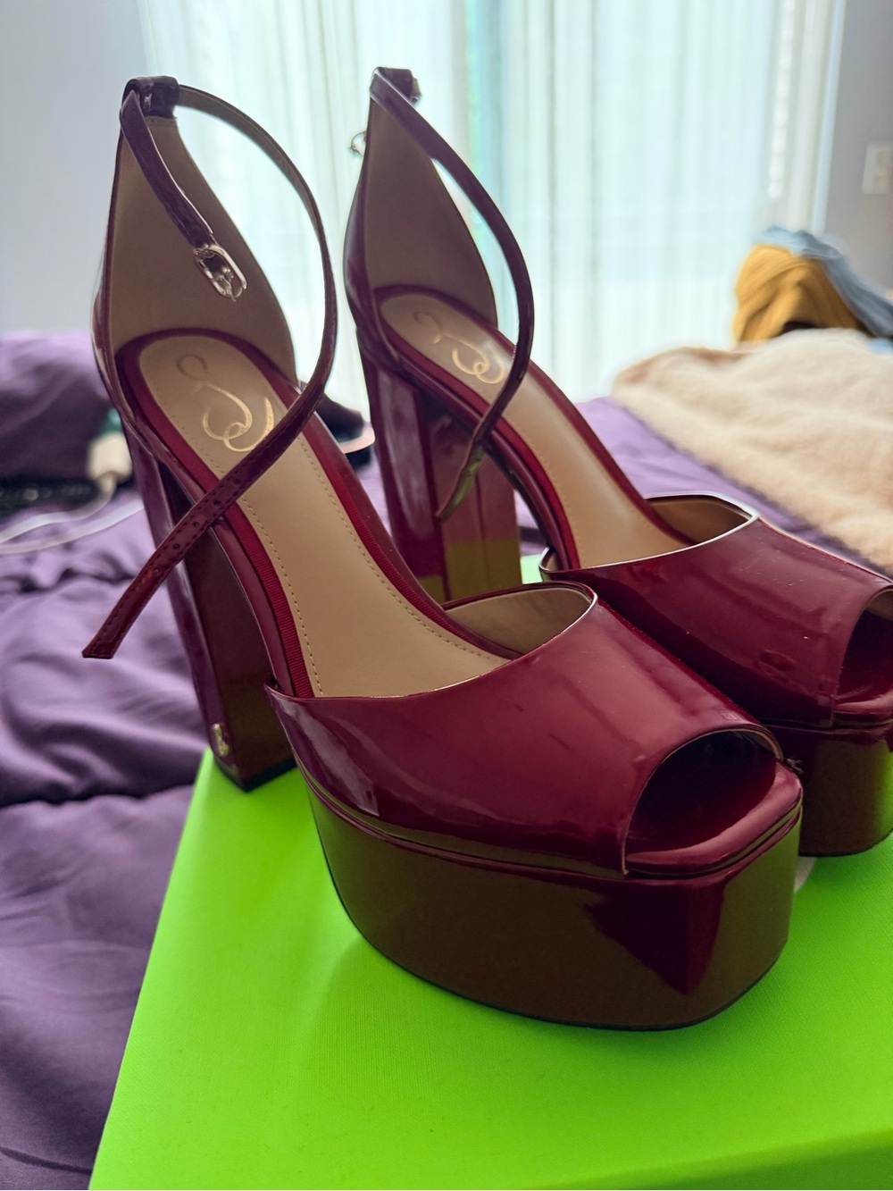 Sam Edelman “Kori” Platform High Heels in Metallic Red - Picture 2 of 6